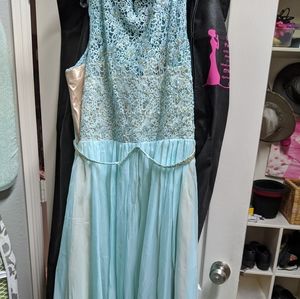 Prom dress Blue size 22
